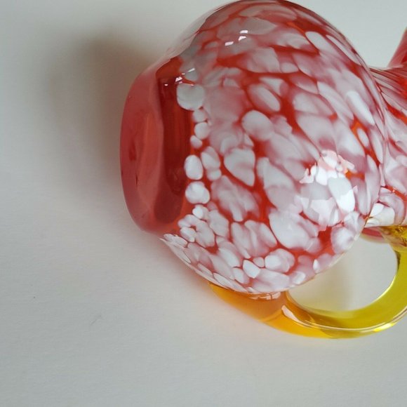 Fenton Style Rainbow Art Red Yellow White Spatter Glass Ruffled Crimped Rim Vase - Picture 3 of 10
